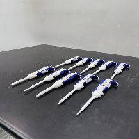 Single Chanel Pipettes Quantity 10 image 1